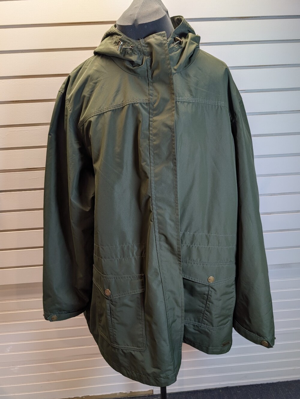 Natural Reflections Plus Size Waterproof Jacket Forest Green Size 2X NWOT
